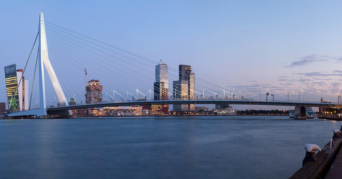 Hoe veranderde Rotterdam na de wederopbouw?